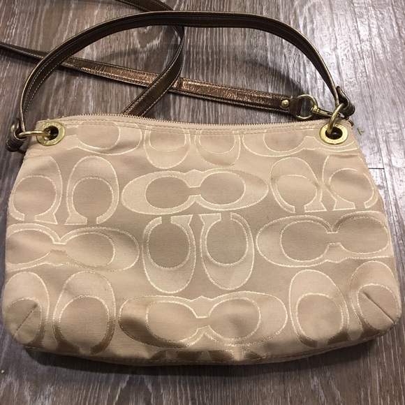 Coach **NOT FOR SALE** - Picture 3 of 8